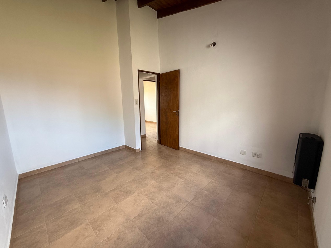 Casa 4 Amb Excelente Estado - Coronel Vidal - Apta Credito 