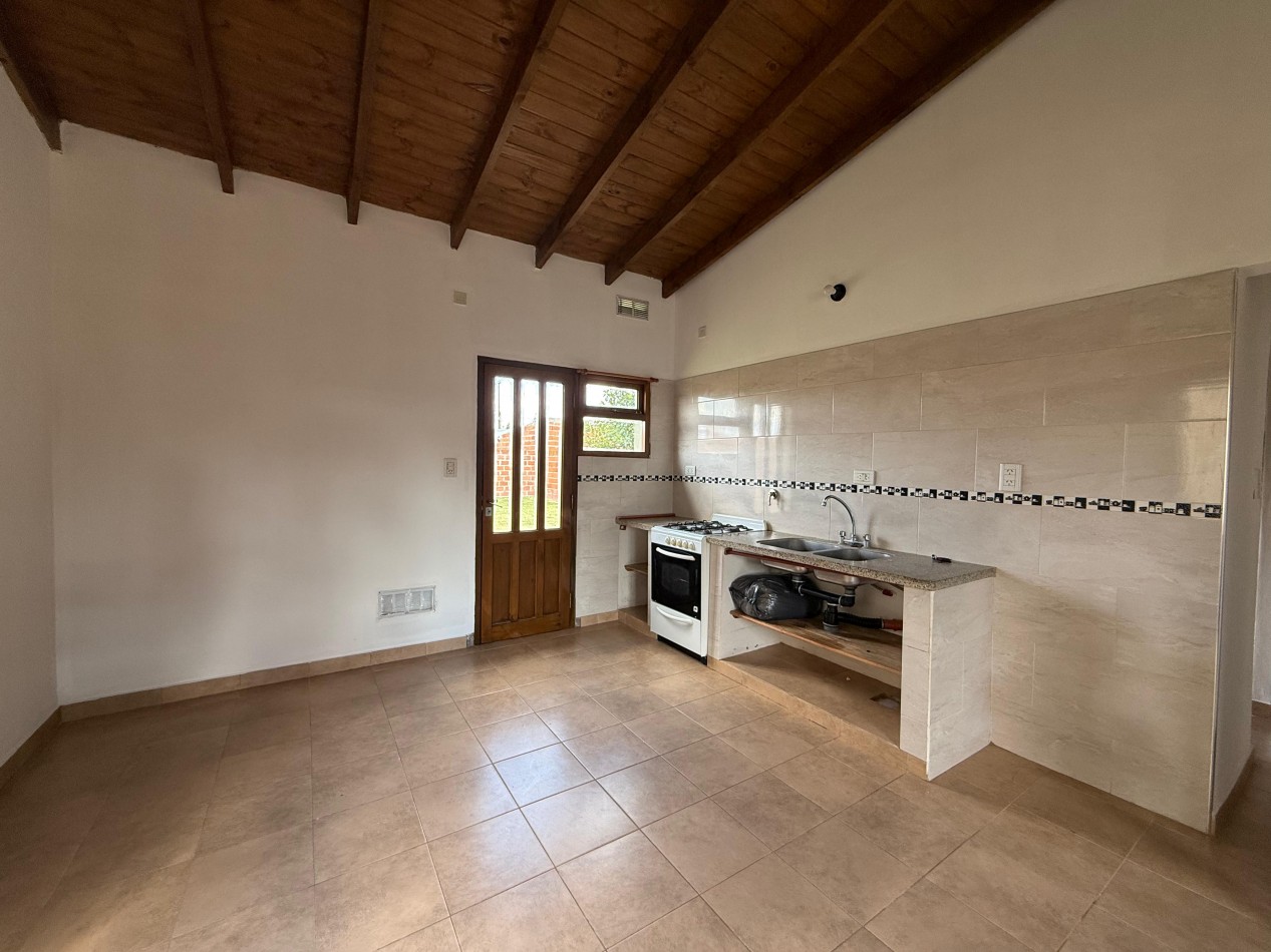 Casa 4 Amb Excelente Estado - Coronel Vidal - Apta Credito 