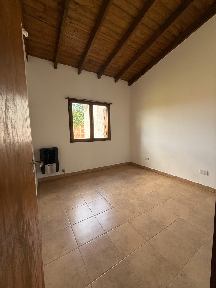 Casa 4 Amb Excelente Estado - Coronel Vidal - Apta Credito 