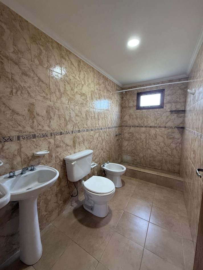 Casa 4 Amb Excelente Estado - Coronel Vidal - Apta Credito 