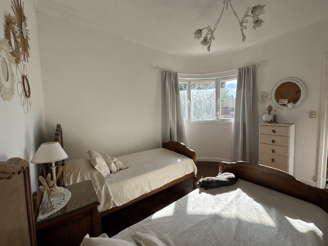 Venta - Casa 4 ambientes Excelente estado -  Coronel Vidal 