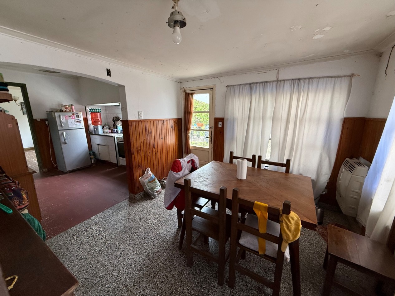 Casa 3 Amb en venta - General Piran 