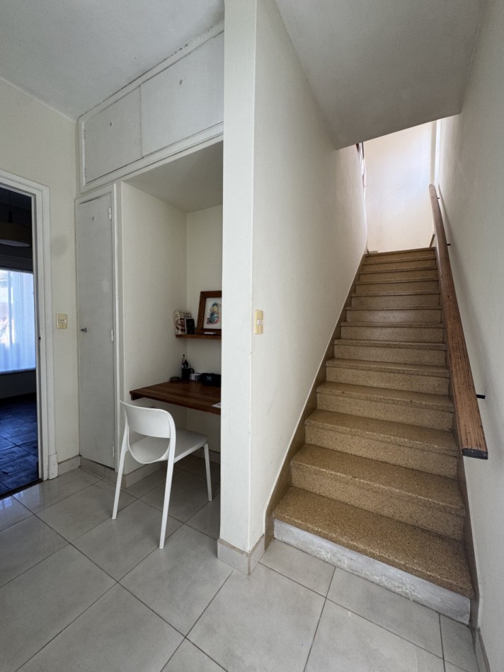 Venta - Casa 4 ambientes Excelente estado -  Coronel Vidal 